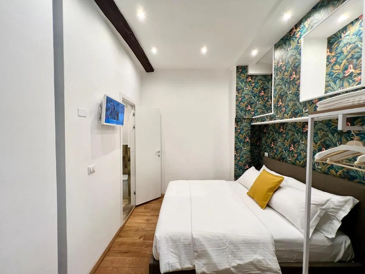 Via Della Scala Suite Rom 0*,  Italien